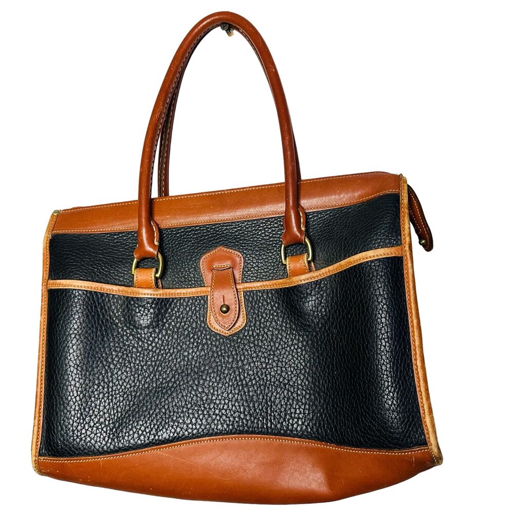 Vintage DOONEY & BOURKE 90s Black Tan Pebbled Leather Crossbody Strap Handbag - Picture 2 of 11